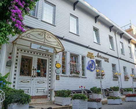 Avicenna Hotel-4