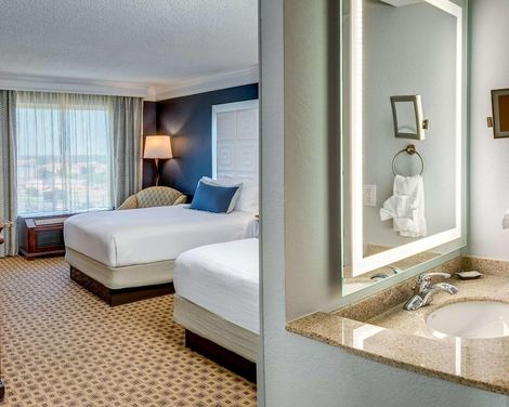 Rosen Plaza Hotel-0