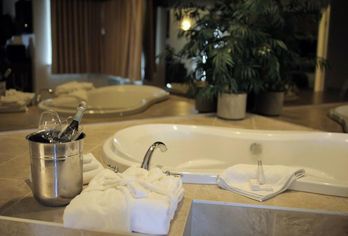 Hotel, Travelodge by Wyndham Kamloops Mountview