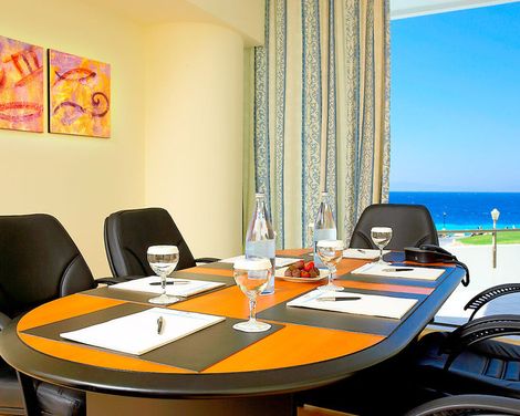 Blue Sky City Beach Hotel-4