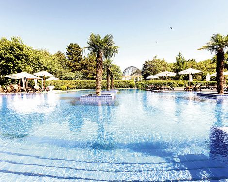 Grand Hotel & Spa Primoretz-1