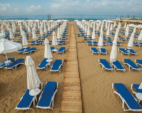 Dream World Resort & Spa-4