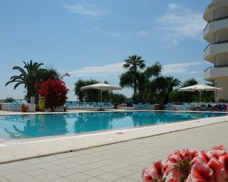 Elea Beach Hotel-4