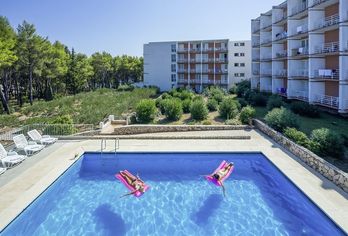 Hotel, Hotel Hvar
