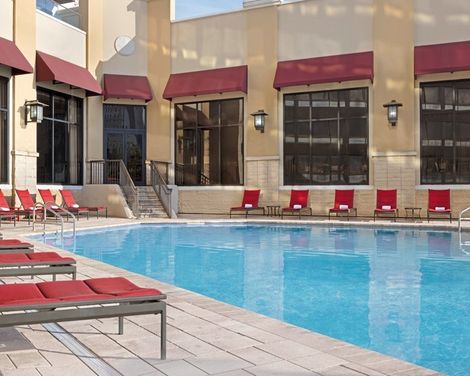 Ramada Plaza by Wyndham Orlando Resort & Suites International Drive-2