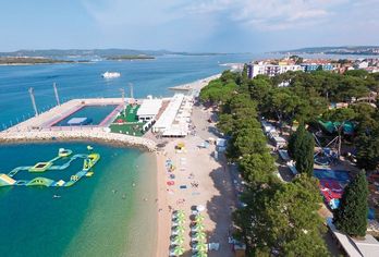 Hotel, Hotel Ilirija