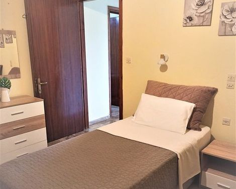 Amadeus Hawaii Studios & Apartments-4