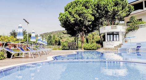 Hotel Villaggio Pineta Petto Bianco