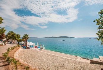 Amadria Park Camping Trogir Mobile homes by Happy Camp