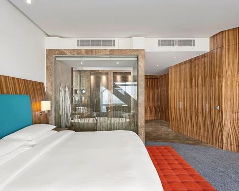 Andaz Capital Gate Abu Dhabi-1