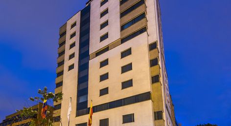 Andes Plaza