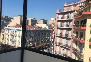Hotel, Mandrino Hotel