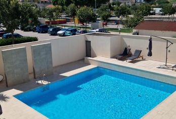 Hotel, Hotel Lipa