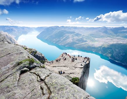 Cliff am Fjord