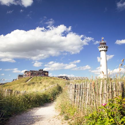 Leuchtturm von 1834 in Egmond aan Zee