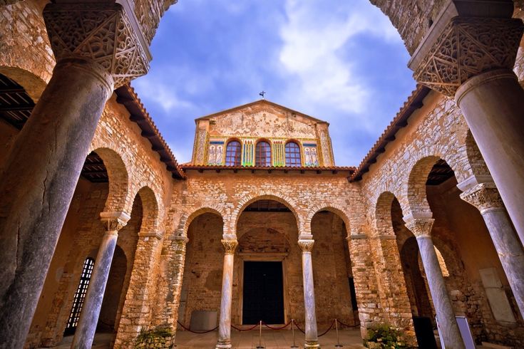 Die Euphrasius-Basilika in Poreč, Kroatien, eine historische Kirche.
