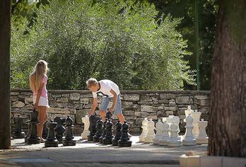 Hotel, Laguna Bellevue