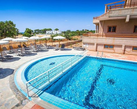 Gennadi Blue Hotel-2