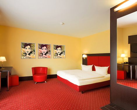 PLAZA INN Amedia Wien-0