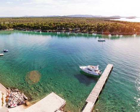 Crvena Luka Resort-1