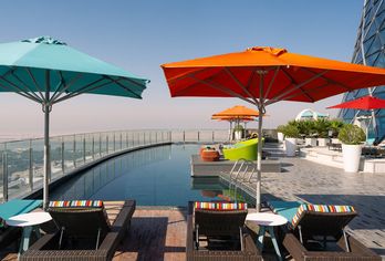 Hotel, Andaz Capital Gate Abu Dhabi