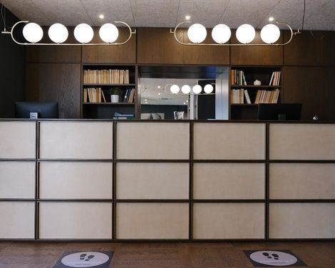 Club House Hotel-1