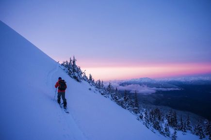Skitour bei Sonnenaufgang