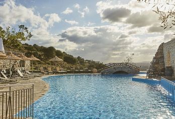 Hotel, Arolithos Traditional Cretan Village