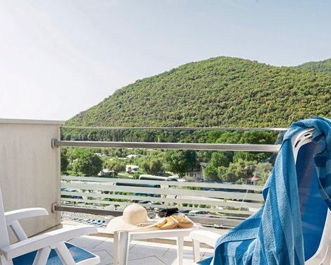Hotel Narcis-2