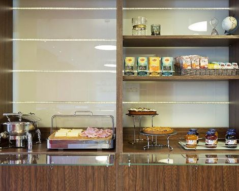 B&B HOTEL Trento-4