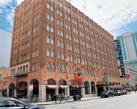 The Pickwick Hotel-3