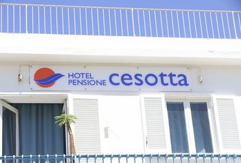 Hotel, Cesotta