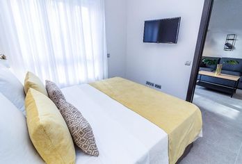 Hotel, URBANSEA Holiday Homes