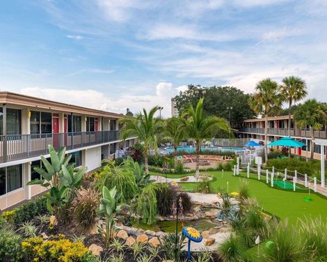 Ramada by Wyndham Kissimmee Gateway-3