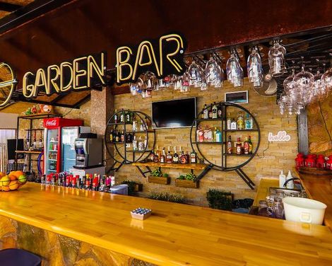 New Garden Luna Side Apart Hotel-4