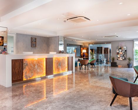 Pebbles Resort (Oct - May) / Bora Bora Ibiza-Malta Resort (Jun - Sep)-3