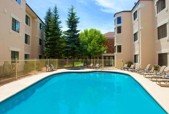 Hotel, Embassy Suites Flagstaff