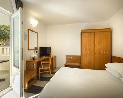 Maistra Select Amarin Resort-0