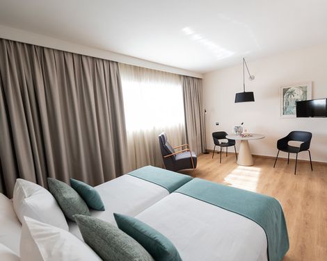 Atenea Barcelona Aparthotel -0