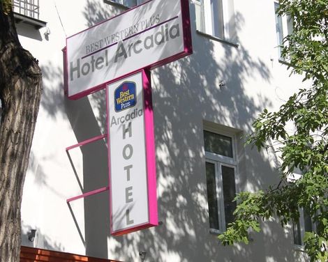 Best Western Plus Hotel Arcadia-0
