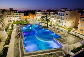 Hotel, Elysia Park