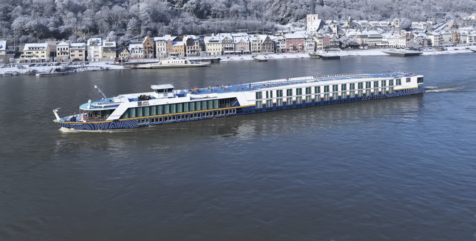MS LAdy Cristina