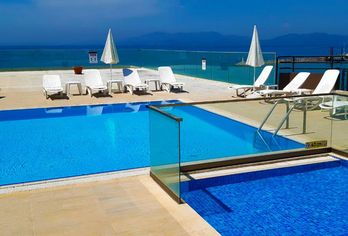 Hotel, Derici