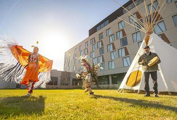 Hotel, Dakota Dunes Resort