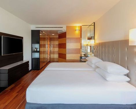 Hilton Stockholm Slussen-2