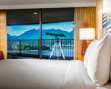 Pinnacle Hotel Vancouver Harbourfront-2