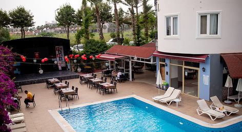 Eva Beach Hotel