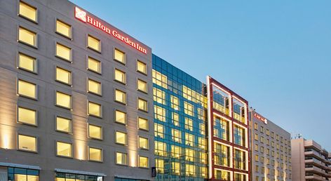 Hilton Garden Inn Dubai, Mall Avenue