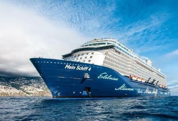 Kreuzfahrtschiff, Mein Schiff 4
