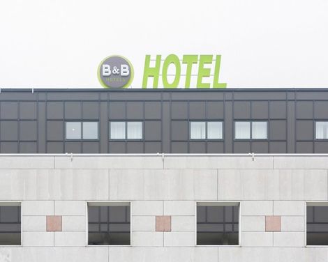 B&B HOTEL Cremona-1